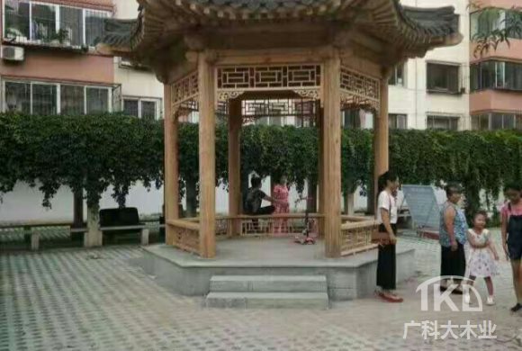 济南防腐木厂家制作安装的凉亭